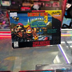 Donkey Kong Country 3 Dixie Kong’s Double Trouble - SNES