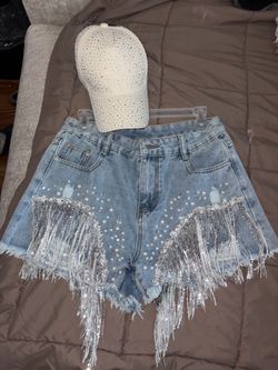 Sparkly denim shorts & sparkly hat