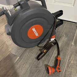 Upgraded Retractable Garden Hose Reel 1/2" x 155 ft Pro 180° Swivel Metal Bracket Automatic Retract Heavy Duty Hose Reels Wall Mount Any Length Lock  