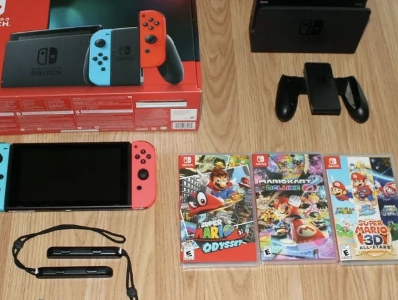 Nintendo Switch - With 3 Games