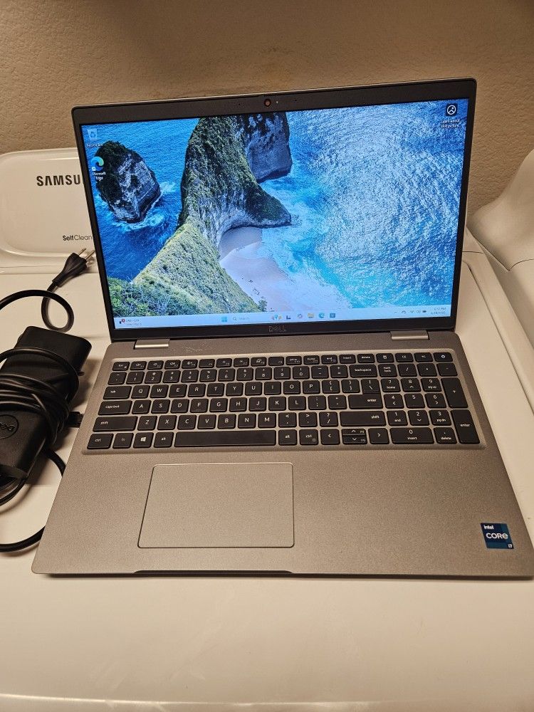 Dell Precision 15.6 Inch Widescreen Intel I7-11850H 32 GB Ram Memory 512 GB SSD Nvidia Graphics