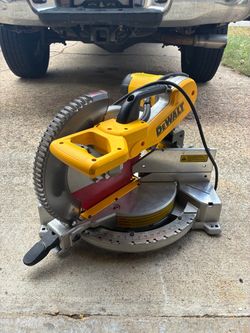 DEWALT 12” Miter Saw