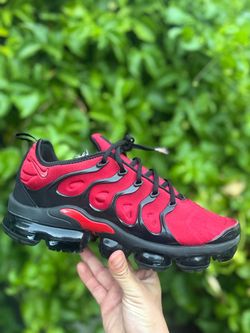 Size 11 Nike Air Vapormax Plus University Red Black CU4863-600 Men’s Size 11