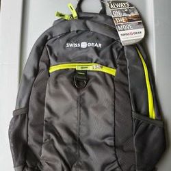 NEW Swiss Gear Student Backpack Black/Yellow Zipper with Padded Laptop Compartment