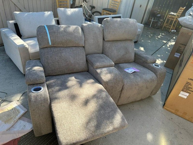 2 Seater Recliner 