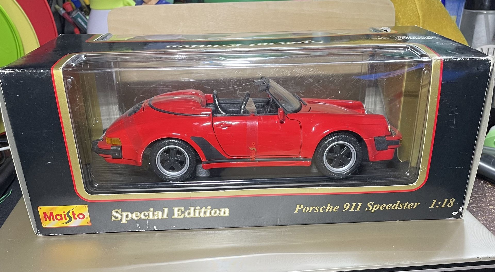 1/18 Diecast Maisto Porsche 911 Speedster