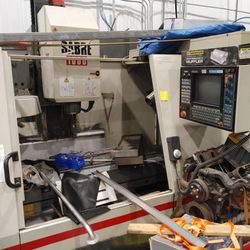 Cincinnati Milacron Sabre 1000 CNC Machine