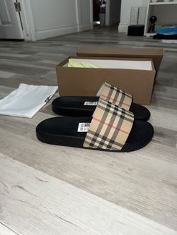 Burberry Slides Size 10