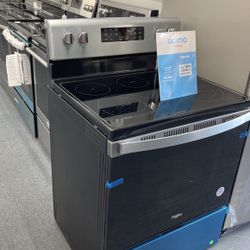 New Scratch And Dent Whirlpool 5 Burner Glass Top Stainless Steel Range. 1 Year Warranty 