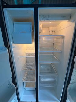 Frigidaire Side-by-Side Refrigerator