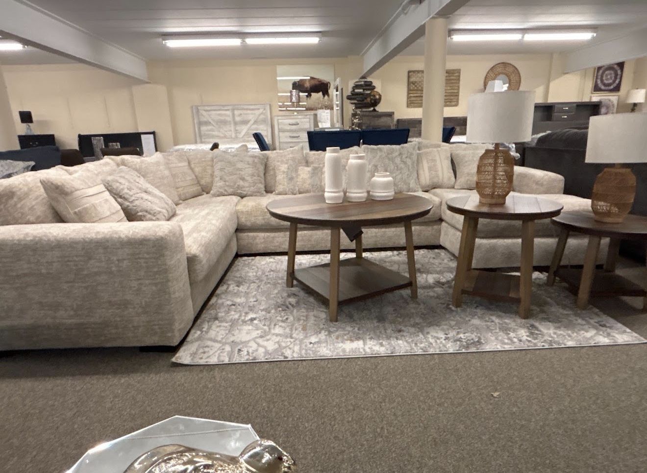 Light Brown Sectional,spacious Couch ,comfortable Cushions ,🚚