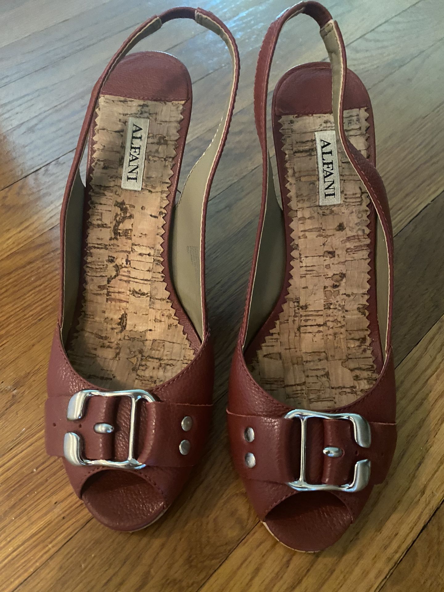 ALFANI Red Cork High Heel Shoe Size 8