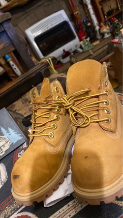Timberlands size 12 40 dollars