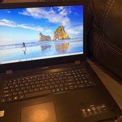 Acer Laptop. 17 Inch