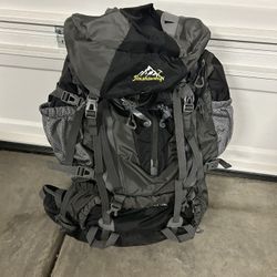 85 L Lightweight Backpack New