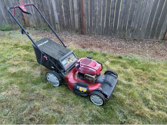 Troy-Bilt TB230 Self-Propelled Lawn Mower