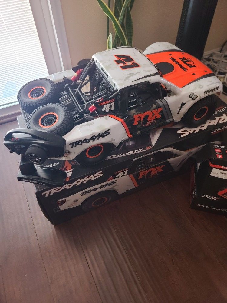 RC TRUCK 