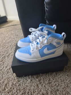 Jordan 1 mid