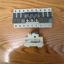Fuse Holders