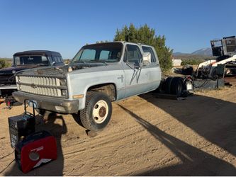 82 Chevy 3500 3+3 Camper Special not for parts not parting out