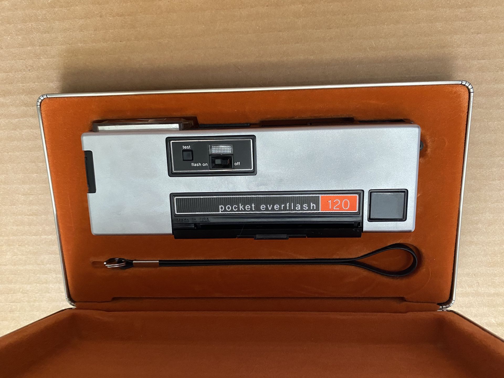 Keystone Pocket Everflash 120 with Original case