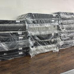 New Truckload of BRAND NEW MATTRESSES!
