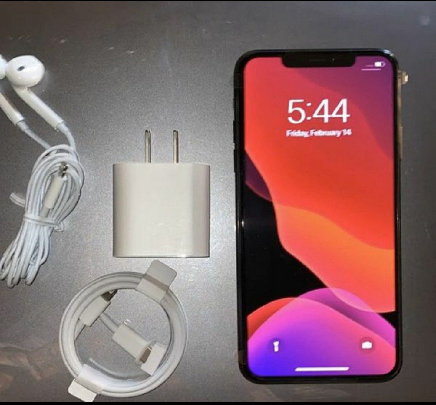 Iphone 11 pro 256gb READ PLEASE