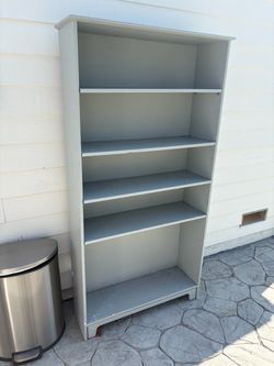 FREE bookshelf
