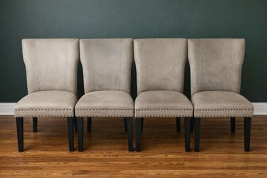 4 Stylish Upholstered Dining Chairs – Neutral Color, Modern Design