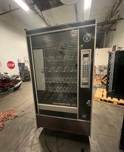 Widebody Snack Machine