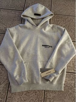 Ess hoodie size xs