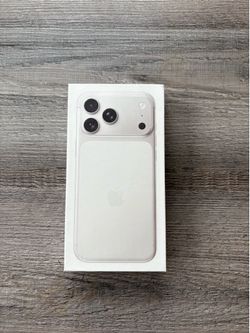 iPhone 17 pro max (white)