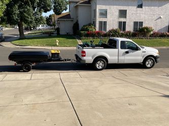 Camping trailer
