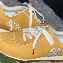 Timberland Tan Leather Shoes 9.5 Women’s