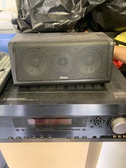 Stereo system with 4 speakers and a subwoofer