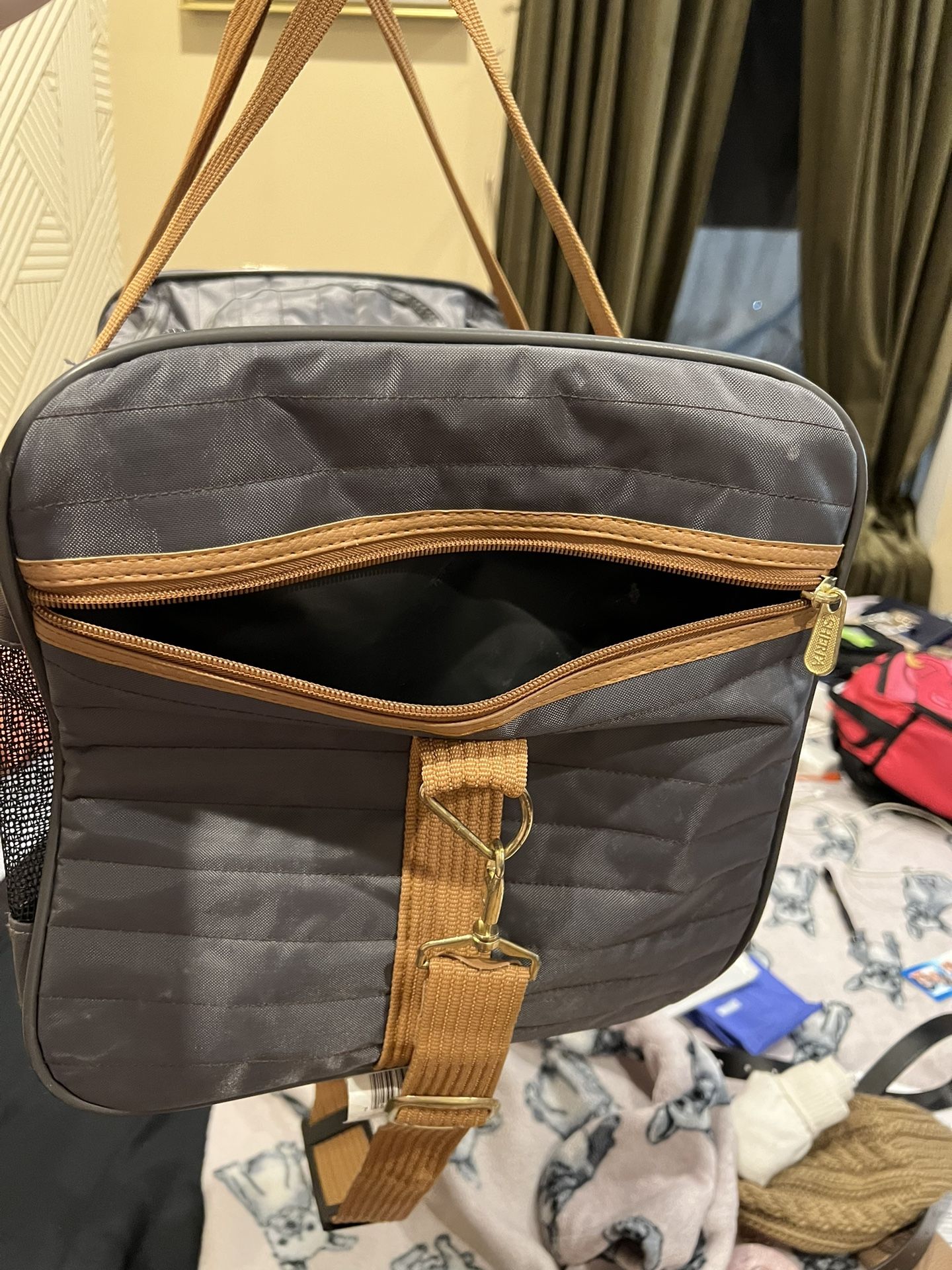 Medium Size Dog Carrier (TSA Approved)