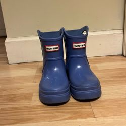 Blue hunter boots 