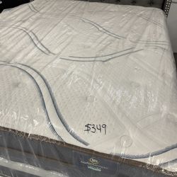 Queen Size Pillow Top