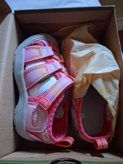 Size 7 Tots