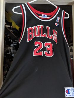 Bulls 23 Jordan jersey