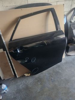 2016-2020 Toyota mirai right rear door shell