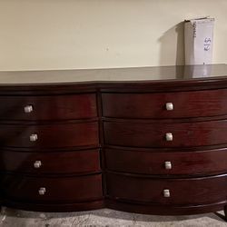Beautiful All Wooden 8 Drawer Long Dresser With Matching Huge Mirror