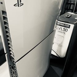 Ps5 W/ Games & Accessories 