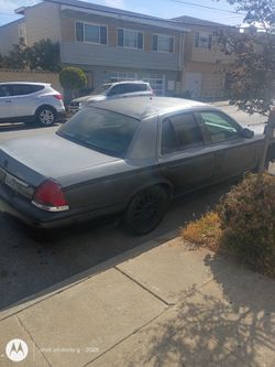 2010 Mercury Grand Marquis ls