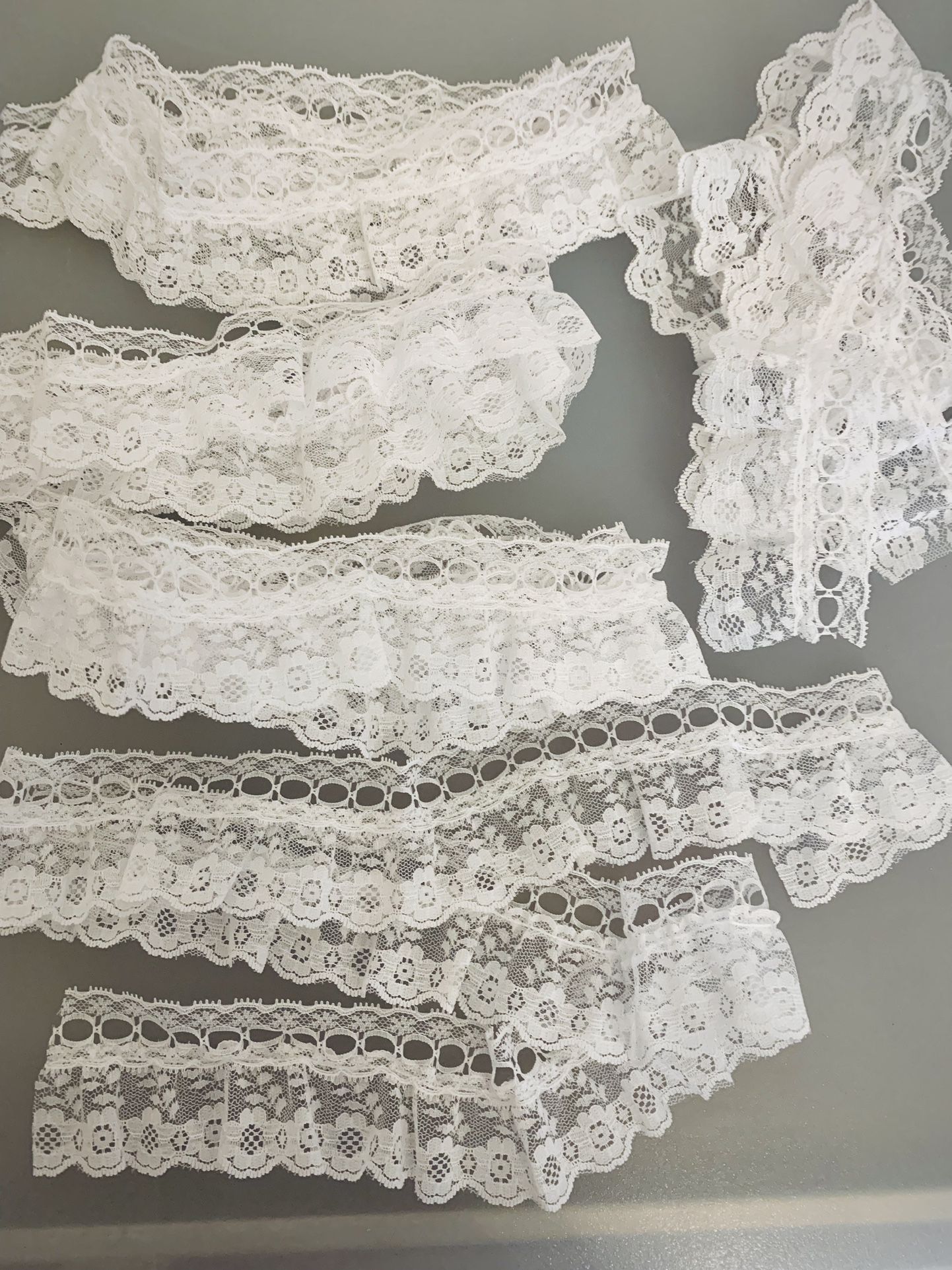 2 1/8” White Lace - Five 1-Yd Pieces.  #041424A11