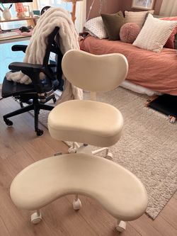 Pipersong Meditation Chair Ivory - Criss Cross Work Chair