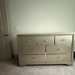 Dresser For Sale