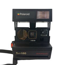 Vintage Polaroid Sun 660 Autofocus Instant Camera 