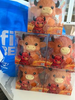 Viral Highland Cow Squishy, RMS dumplings and NeeDoh’s FOR SALE or TRADE