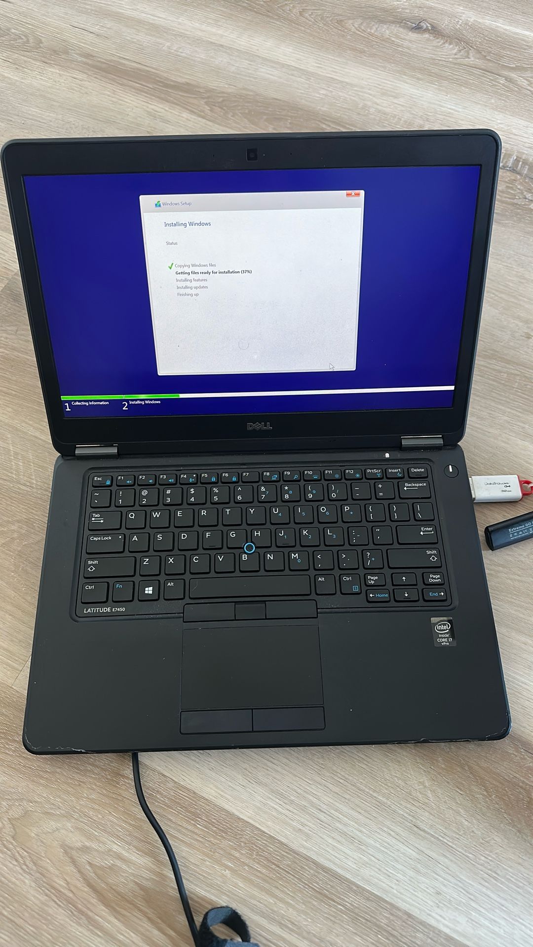 Dell latitude Laptop 14” i7 512 SSD 16GB